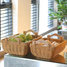 AFPSDLFJDLS Picnic Basket with Handle Camping Willow Weaving Storage Hamper Outdoor Fruit Holder